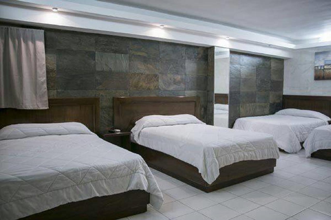 Roma Plaza 4*