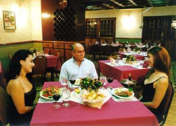 Roma Plaza 4*
